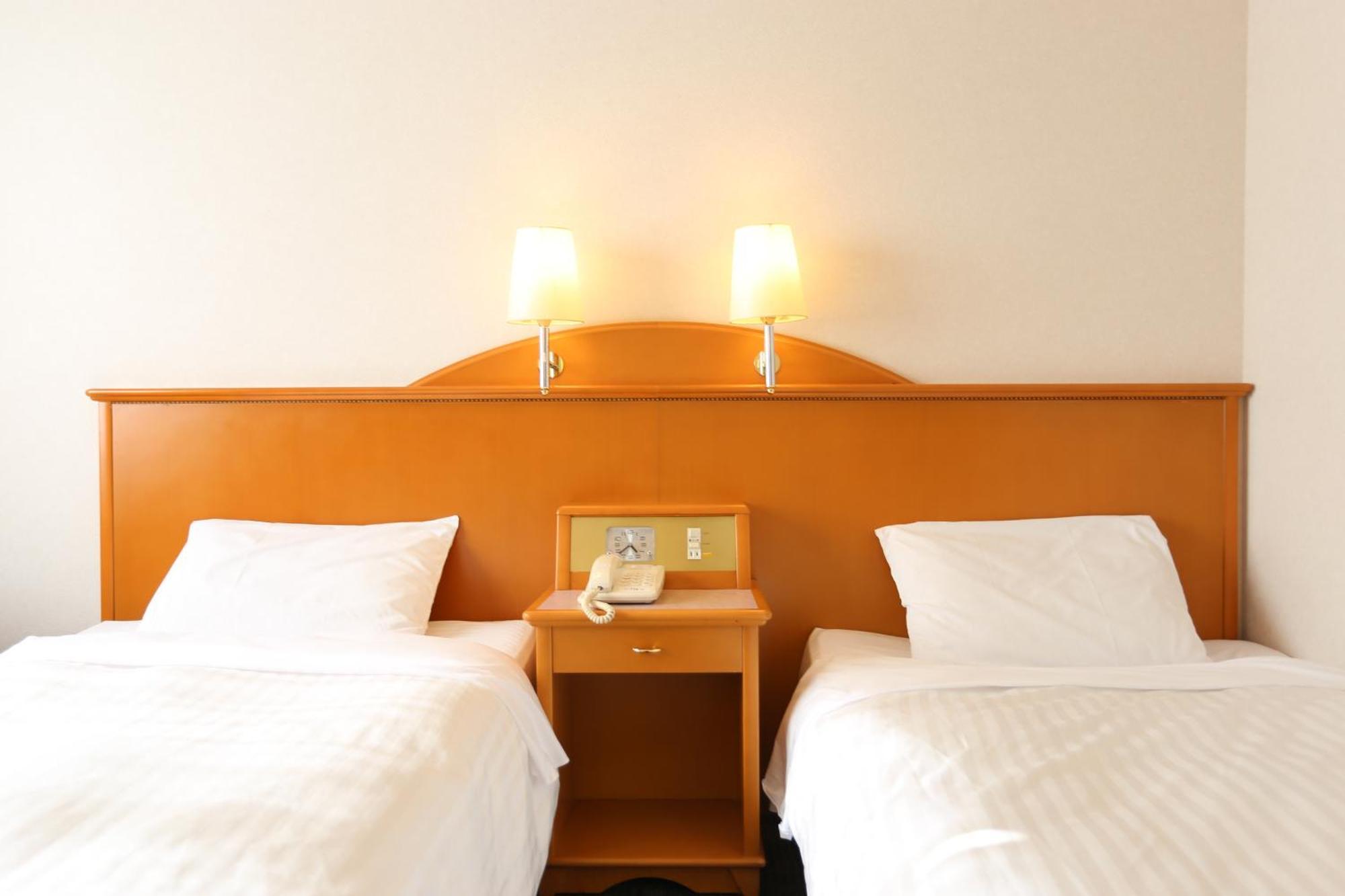 โรงแรม Castle Meotoiwa 3*
